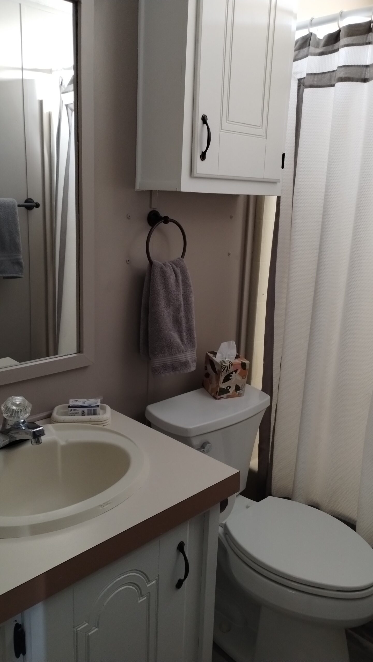 Lot 925 Bathroom